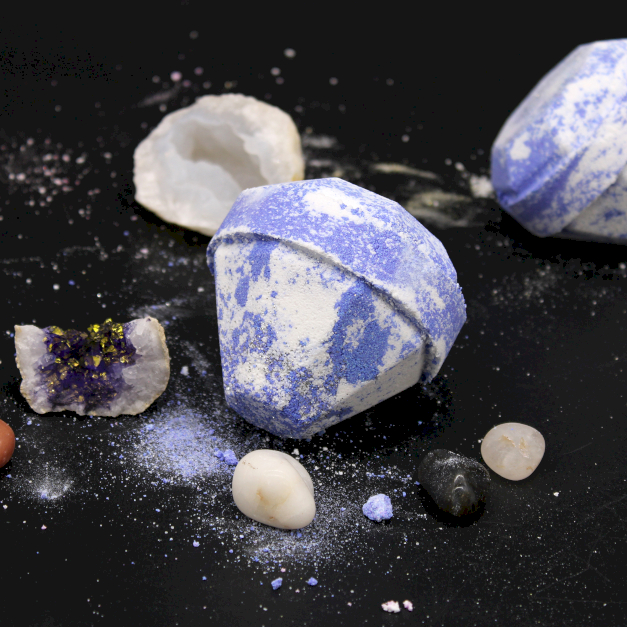 Gemstone Bath Bomb